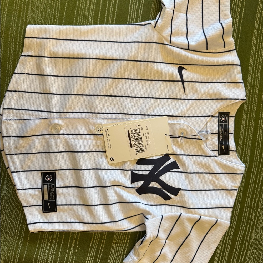 NY Yankees Judge Jersey 18 months
